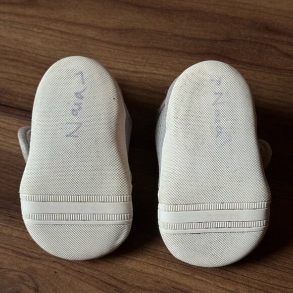 Stonz Gray Kids Sneakers - Picture 3 of 3